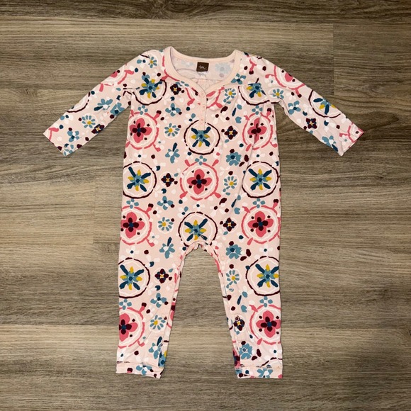 Tea Collection Other - Tea Collection Baby Girl Floral Romper 12 18M Pink Snap Long Sleeve